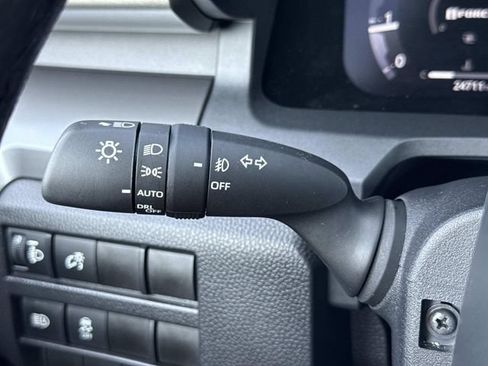 Used 2024 Toyota Tacoma TRD Off-Road AWD/4WD image 26