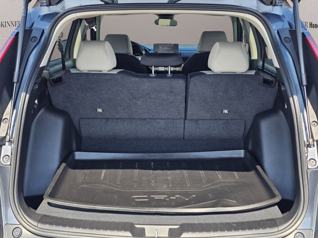 Certified 2025 Honda CR-V EX image 11