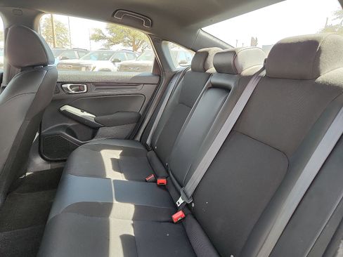 Used 2025 Honda Civic Sport image 11