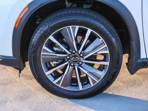 Used 2026 INFINITI QX60 Luxe w/ Cargo Package FWD image 10