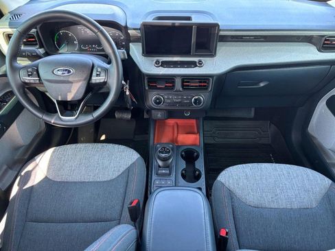 Used 2023 Ford Maverick XLT w/ XLT Luxury Package image 13