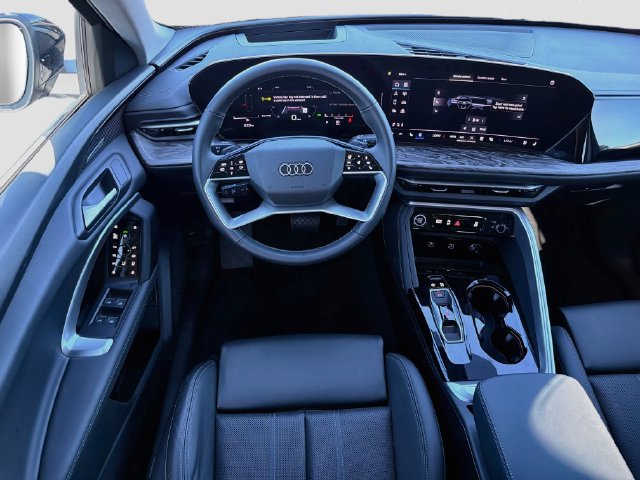 Used 2025 Audi Q5 Premium Plus AWD/4WD image 17