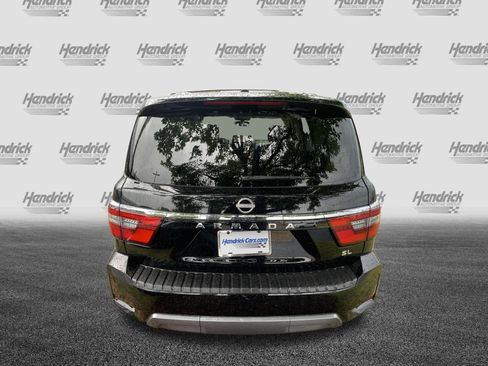 Used 2023 Nissan Armada SL w/ Captain's Chairs Package AWD/4WD image 9
