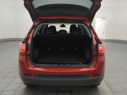 Used 2019 Jeep Compass Limited AWD/4WD image 29