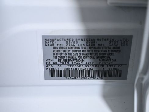 Certified 2023 Nissan Sentra S image 29