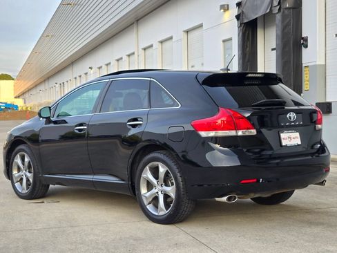 Used 2011 Toyota Venza AWD w/ Premium Pkg #2 image 6