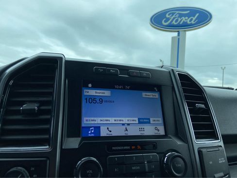 Used 2019 Ford F150 XLT w/ Equipment Group 302A Luxury AWD/4WD image 24