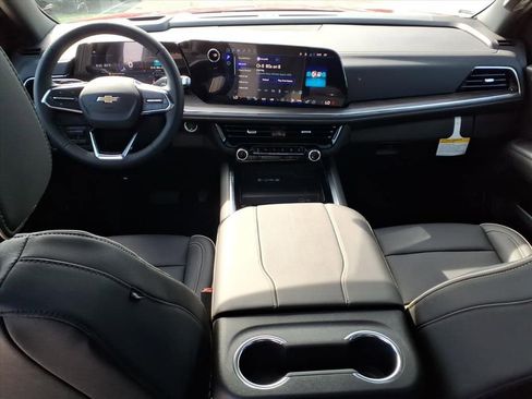 New 2026 Chevrolet Suburban Premier w/ Sun And Tow Package RWD image 21
