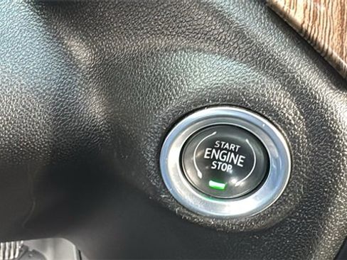 Used 2021 Chevrolet Silverado 3500 High Country w/ Technology Package image 23