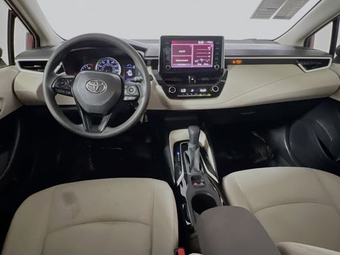 Used 2020 Toyota Corolla LE image 28