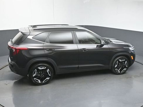 Used 2025 Kia Seltos SX w/ SX Sunroof Package AWD/4WD image 49