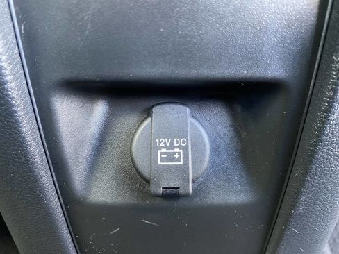 Used 2019 Dodge Journey SE FWD image 26