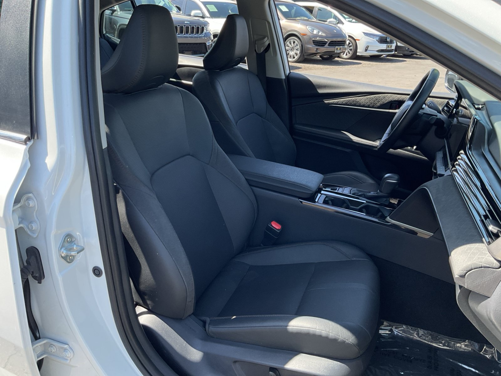 Used 2026 Toyota Camry XLE FWD image 21