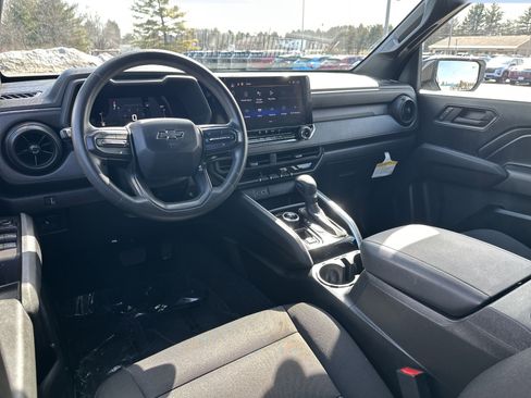 Certified 2023 Chevrolet Colorado Trail Boss w/ Technology Package AWD/4WD image 8