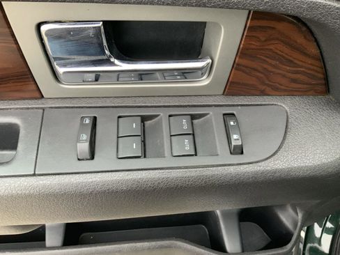 Used 2012 Ford F150 Lariat w/ Lariat Chrome Pkg image 22