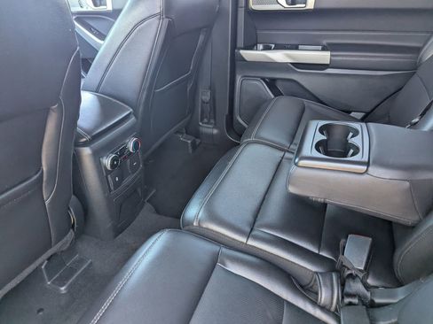 Certified 2024 Ford Explorer Limited image 15
