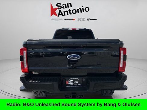 Used 2023 Ford F250 Lariat w/ Lariat Ultimate Package AWD/4WD image 11