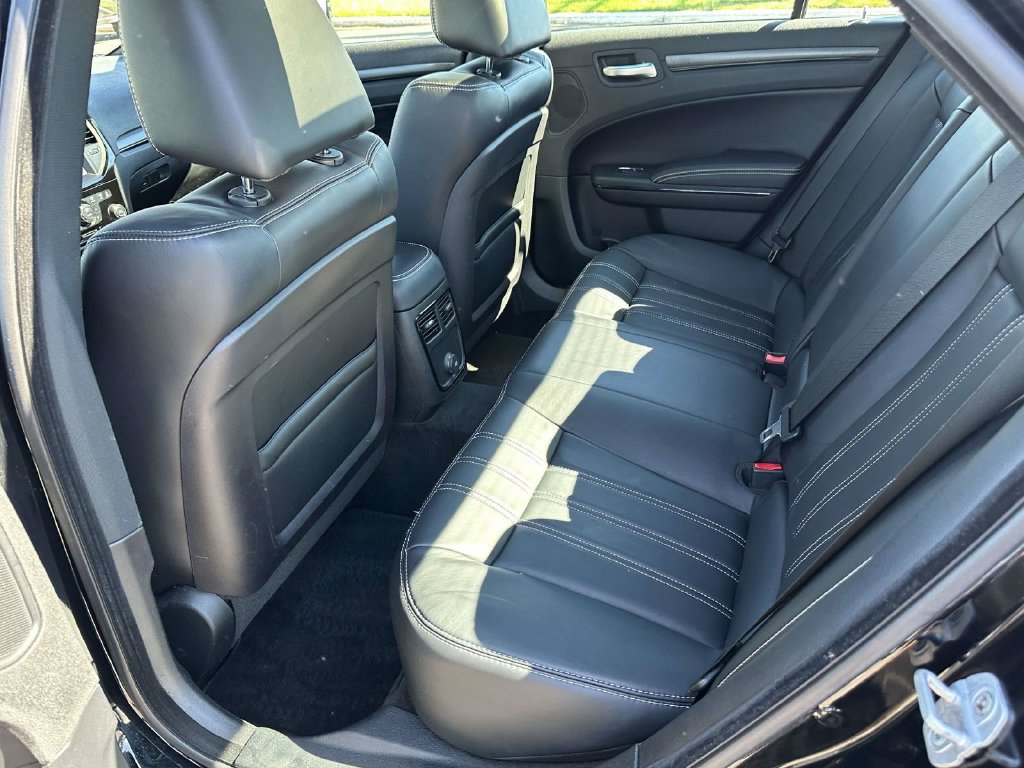 Used 2013 Chrysler 300 S AWD/4WD image 12