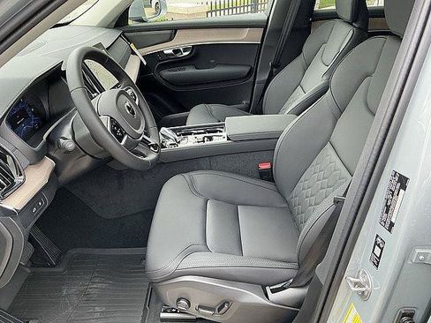 New 2026 Volvo XC90 T8 Plus w/ Protection Package AWD/4WD image 15