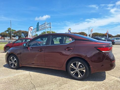 Used 2023 Nissan Sentra SV FWD image 7