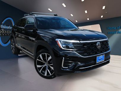 New 2026 Volkswagen Atlas Cross Sport SEL Premium R-Line