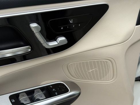 New 2026 Mercedes-Benz GLC 300 image 20