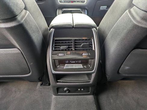 Used 2024 BMW X5 xDrive40i w/ Premium Package AWD/4WD image 18
