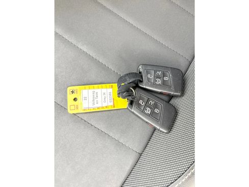 Used 2022 Volkswagen Taos SE w/ IQ.Drive SE Package FWD image 39