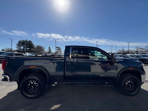 Used 2022 GMC Sierra 2500 SLE w/ X31 Off-Road Package image 6