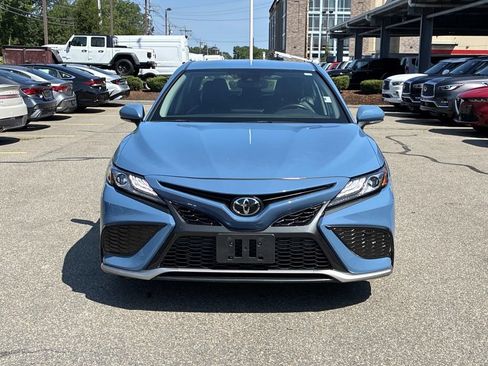 Used 2024 Toyota Camry XSE FWD image 2