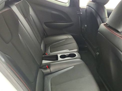 Used 2020 Hyundai Veloster 2.0 Premium FWD image 23