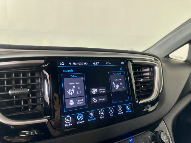 Used 2020 Chrysler Pacifica Touring-L w/ Advanced Safetytec Group AWD/4WD image 15