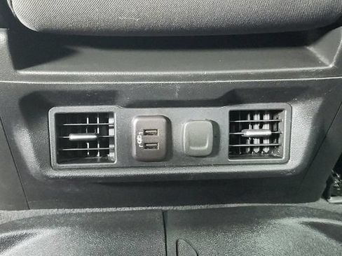 Used 2023 Chevrolet Silverado 2500 LT w/ Convenience Package AWD/4WD image 37