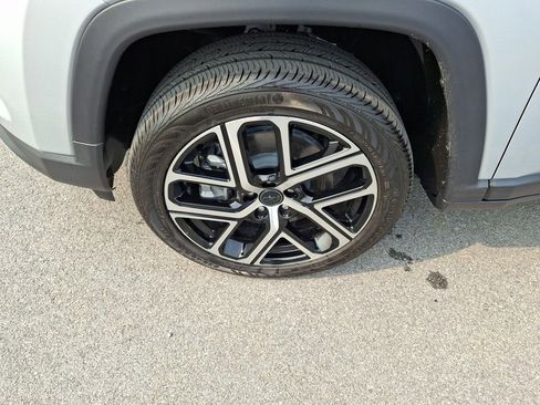 New 2025 Jeep Compass Limited w/ Sun & Sound Group image 30