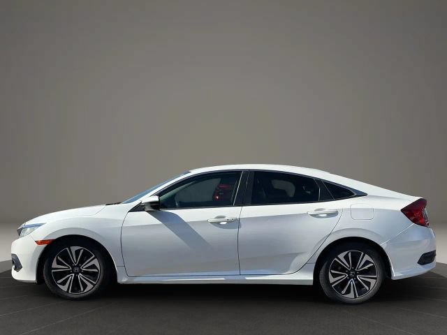 Used 2017 Honda Civic EX-T image 2