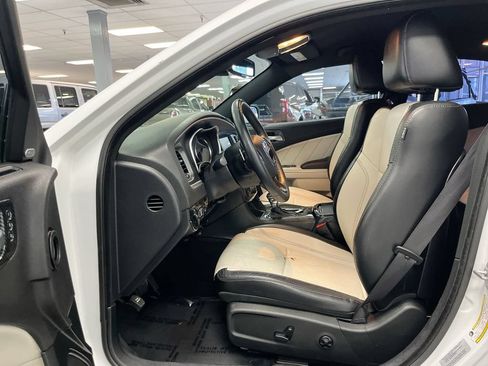Used 2015 Dodge Charger R/T w/ Plus Group RWD image 14