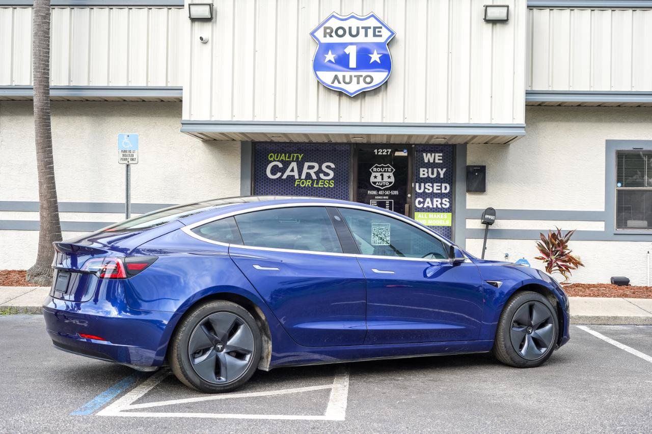 Used 2020 Tesla Model 3 Standard Range Plus RWD image 6