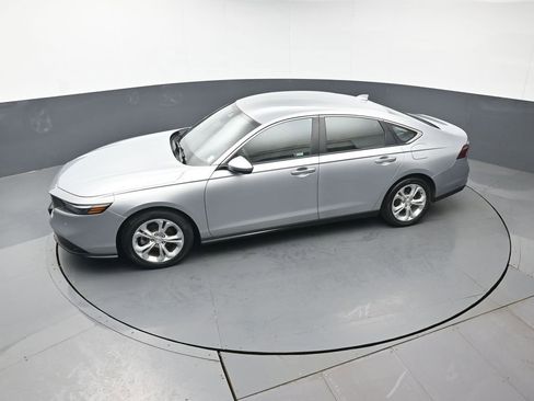 Certified 2024 Honda Accord LX image 33