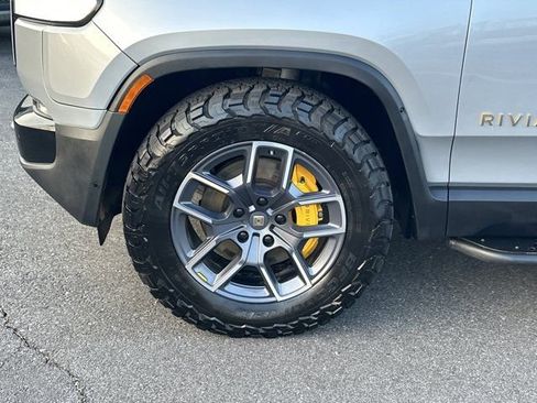 Used 2022 Rivian R1T Launch Edition image 15
