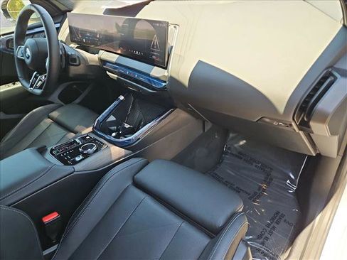 Certified 2025 BMW X3 xDrive30i w/ M Sport Package AWD/4WD image 27