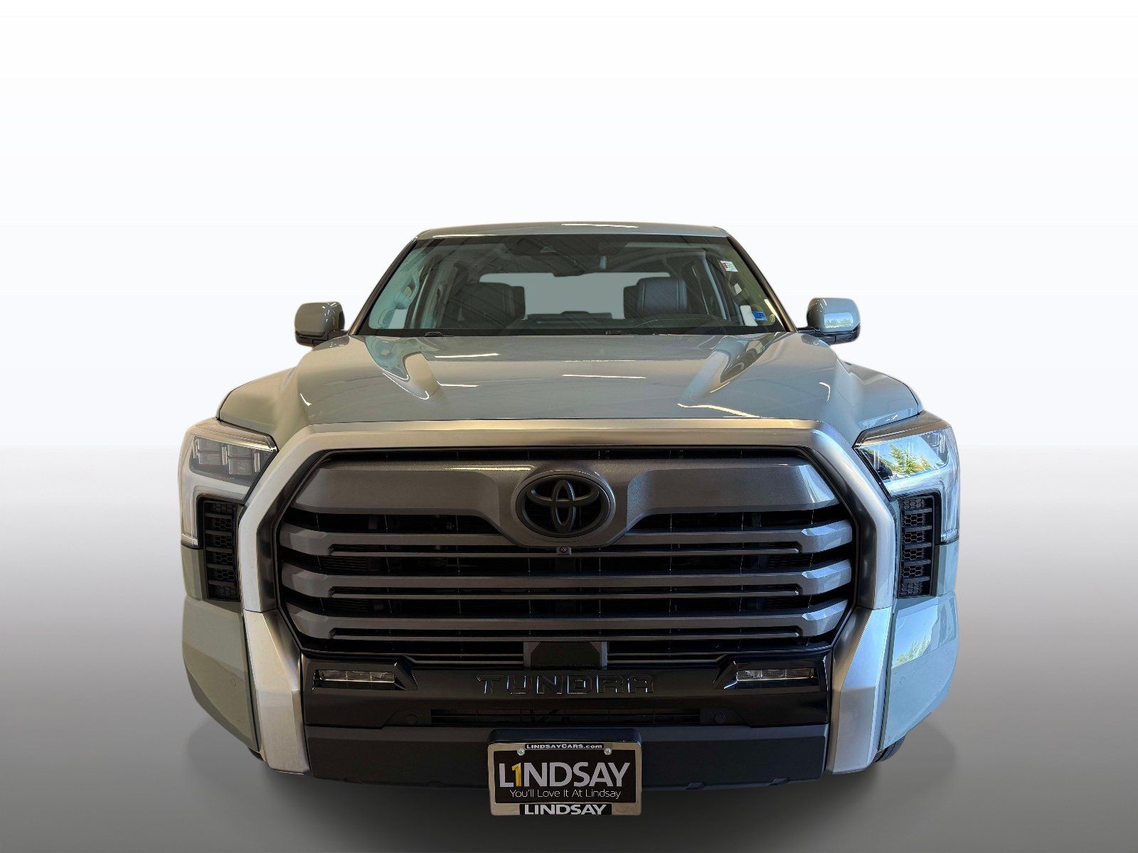 Used 2024 Toyota Tundra Limited AWD/4WD image 8