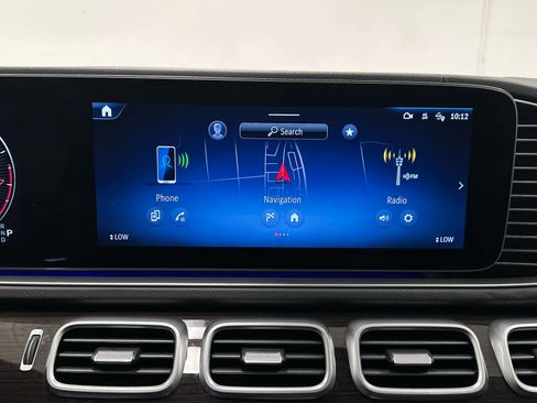 Used 2024 Mercedes-Benz GLS 450 4MATIC image 33