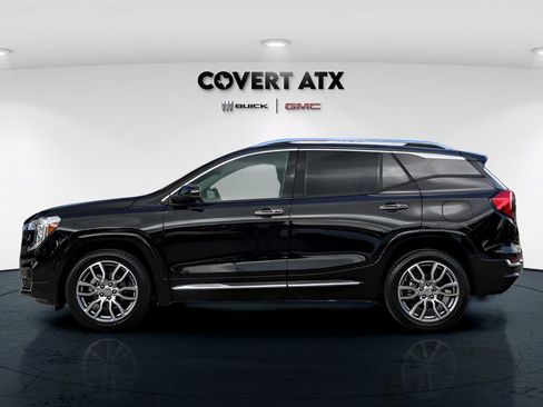 Used 2022 GMC Terrain Denali w/ Denali Premium Package AWD/4WD image 5