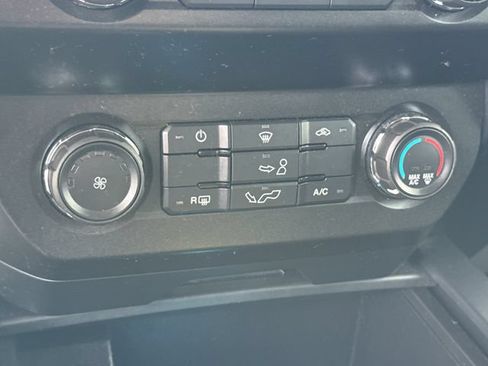 Used 2019 Ford F150 XL w/ Equipment Group 101A Mid AWD/4WD image 32
