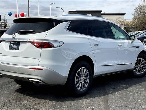 Used 2024 Buick Enclave Premium AWD/4WD image 11