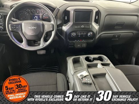 Used 2020 Chevrolet Silverado 1500 Custom Trail Boss w/ Custom Convenience Package AWD/4WD image 16