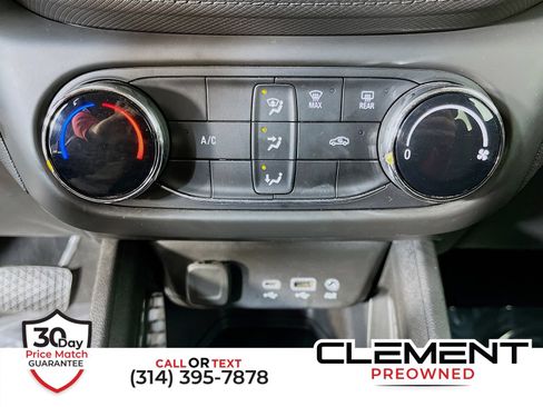 Used 2021 Chevrolet TrailBlazer LS FWD image 17