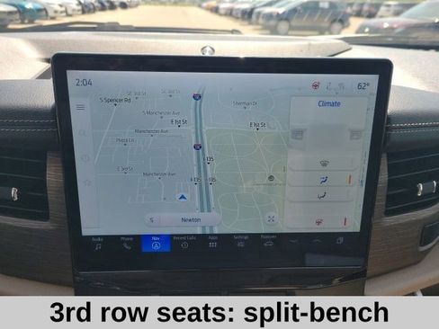 Used 2024 Ford Expedition Limited AWD/4WD image 12