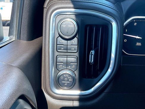 Used 2021 GMC Sierra 2500 Denali AWD/4WD image 37