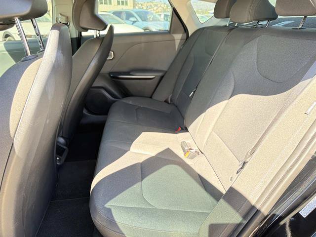 Used 2025 Kia K4 FWD image 11